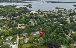 26 Thomas Street, Charlestown, RI 02813