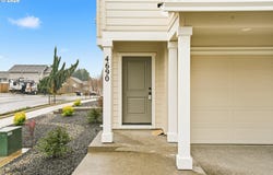 4690 SE 2ND St, Gresham, OR 97080