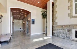 1000 Chapel View Boulevard, Cranston, RI 02920