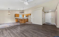 1302 SW Darci Dr, McMinnville, OR 97128