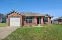 408 Mesquite Drive, Rio Vista, TX 76093