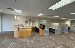 31320 Solon Road, Solon, OH 44139