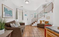 615 Menaul Boulevard NW, Albuquerque, NM 87107