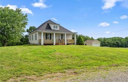 18724 Bobwhite Trail, Blackburn, MO 65321