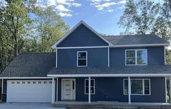 5040 N 32nd Street, Richland, MI 49083