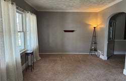 414 E Edgewood Ave, New Castle, PA 16105