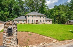 2207 Forestglade, Stone Mountain, GA 30087
