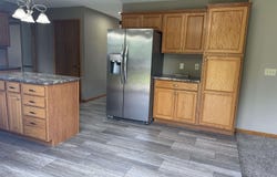 6140 N LINCOLN Avenue, Davenport, IA 52806
