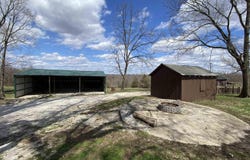 10701 Tunnelton Road, Bedford, IN 47421