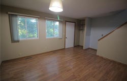 1476 Goodwin Avenue N, Oakdale, MN 55128