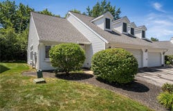 5760 Emerald Ridge unit: A, Solon, OH 44139