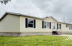 1009 Avenue F, Dodge City, KS 67801