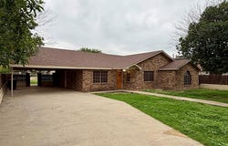 415 Chuck Wagon, Eagle Pass, TX 78852