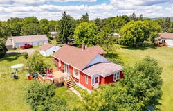 207 98th Ave W, Duluth, MN 55808