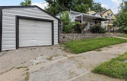4010 Smart Avenue, Kansas City, MO 64124