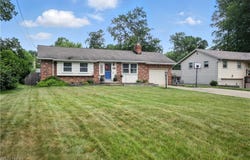 1860 Lancaster Drive, Youngstown, OH 44511