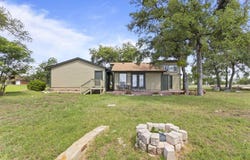 25421 Pedernales Point Drive, Spicewood, TX 78669