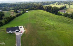 7921 Bud Hawkins Rd, Corryton, TN 37721