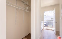 1313 Ocean Front Walk, Venice, CA 90291