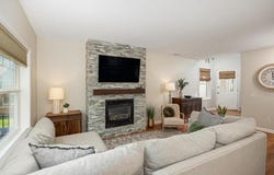 8755 N Bay Drive, Chanhassen, MN 55317