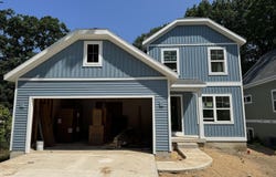 45 Manley Avenue, Holland, MI 49424