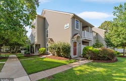 2802B YARMOUTH LA, MOUNT LAUREL, NJ 08054