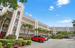 2603 NW 103rd Avenue, Sunrise, FL 33322