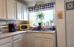381 River Road, Bucksport, ME 04416