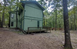 951 Ridge RD, Mountain View, AR 72560