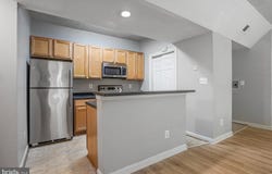 3906 PENDERVIEW DRIVE, FAIRFAX, VA 22033