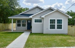 812 UVALDE ST, Pleasanton, TX 78064-1942