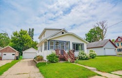 509 Grove Street, Beaver Dam, WI 53916
