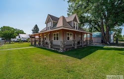 208 E 7th S, St Anthony, ID 83445