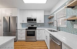 380 13TH Avenue N, Jacksonville Beach, FL 32250