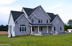 68 YEARLING Lane, New Columbia, PA 17856