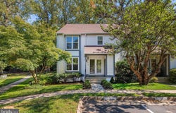 10046 BEACON POND Lane, BURKE, VA 22015