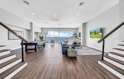 915 BAYSHORE DRIVE, TARPON SPRINGS, FL 34689
