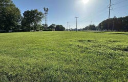 500 N BONHAM Street, Macomb, IL 61455