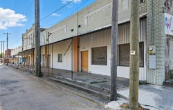 Avenue E, Moody, TX 76557