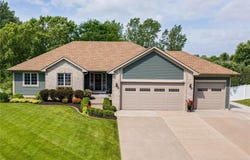7317 Brian Drive, Centerville, MN 55038