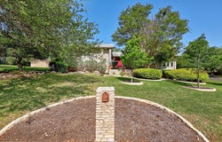 9610 Vista View DR, Austin, TX 78750
