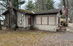65 Cone Lane, Hawley, PA 18428