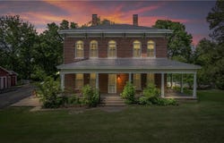 5322 SE Riverside Terrace, St Joseph, MO 64507