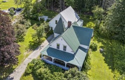 85 S High Street, Bridgton, ME 04009