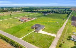 350 Farrar Road, Waxahachie, TX 75165