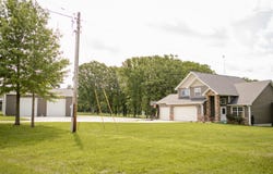 12048 State Highway 32, Roby, MO 65557