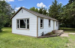 607 Ohio Ave NW, Huron, SD 57350