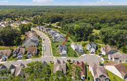 90 Legacy Court, Freehold, NJ 07728