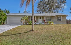 1925 SW Idaho Lane, Port Saint Lucie, FL 34984