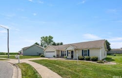 26 Cobblestone Boulevard, Gas City, IN 46933